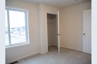 6704 Meadow View Drive S, Fargo, ND 58104 - Photo 13