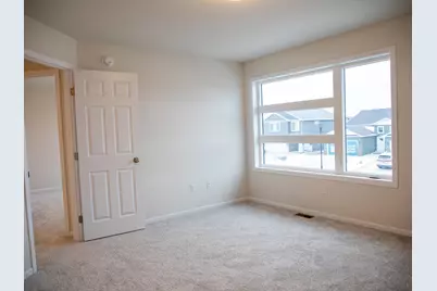 6704 Meadow View Drive S, Fargo, ND 58104 - Photo 15