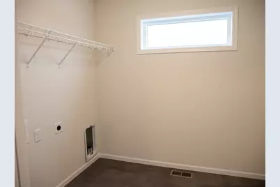 6704 Meadow View Drive S, Fargo, ND 58104 - Photo 11