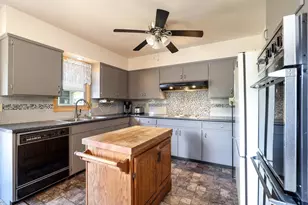 3305 18th Ave NW, Rochester, MN 55901 - Photo 9