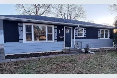 231 13th Street NE, Owatonna, MN 55060 - Photo 1