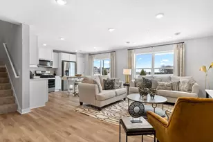 17557 Driscoll Pl, Lakeville, MN 55044 - Photo 5