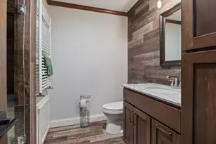 5901 Drake Dr, Maple Plain, MN 55359 - Photo 23