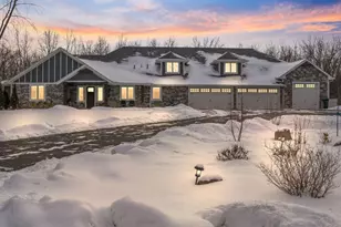 5901 Drake Dr, Maple Plain, MN 55359 - Photo 1