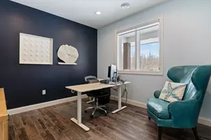 5901 Drake Dr, Maple Plain, MN 55359 - Photo 31