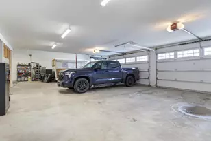 5901 Drake Dr, Maple Plain, MN 55359 - Photo 43