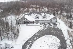 5901 Drake Dr, Maple Plain, MN 55359 - Photo 47