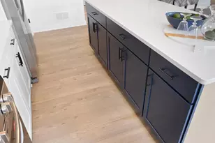 13594 Hollybrook Dr, Apple Valley, MN 55124 - Photo 21