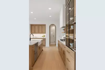 9602 Crestwood Terrace, Eden Prairie, MN 55347 - Photo 7