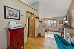 1213 Bluebill Bay Rd, Burnsville, MN 55306 - Photo 15