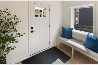 13621 Hollybrook Drive, Apple Valley, MN 55124 - Photo 15