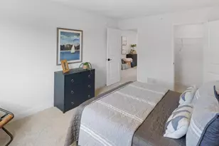 13621 Hollybrook Dr, Apple Valley, MN 55124 - Photo 9