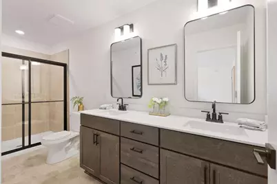 13621 Hollybrook Drive, Apple Valley, MN 55124 - Photo 33