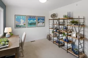 13621 Hollybrook Dr, Apple Valley, MN 55124 - Photo 7