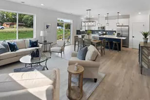 13621 Hollybrook Dr, Apple Valley, MN 55124 - Photo 27