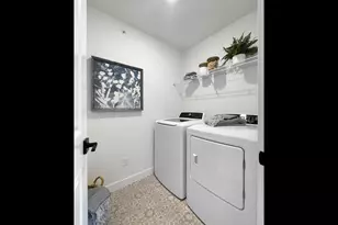 13598 Hollybrook Dr, Apple Valley, MN 55124 - Photo 9