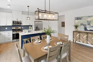 13598 Hollybrook Dr, Apple Valley, MN 55124 - Photo 3