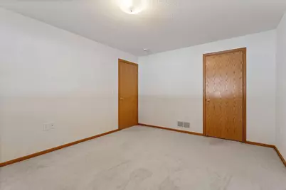 7854 Taylor Street NE, Spring Lake Park, MN 55432 - Photo 25