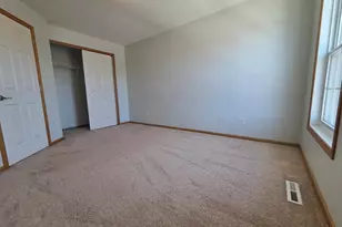 15842 Frisian Ln, Apple Valley, MN 55124 - Photo 25