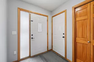 931 Shady Ridge Ln, Braham, MN 55006 - Photo 7