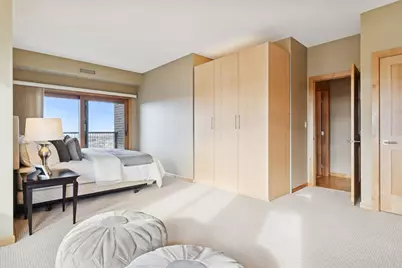 1201 Yale Place #2009, Minneapolis, MN 55403 - Photo 31