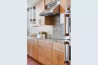 1201 Yale Place #2009, Minneapolis, MN 55403 - Photo 5