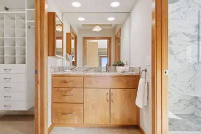 1201 Yale Place #2009, Minneapolis, MN 55403 - Photo 33