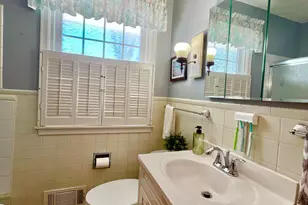 8533 Rich Ave S, Bloomington, MN 55437 - Photo 13