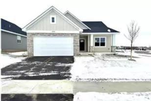 20110 Globe Dr, Lakeville, MN 55044 - Photo 1