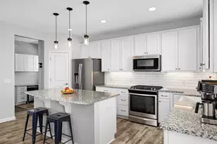 7891 205th St, Lakeville, MN 55044 - Photo 11