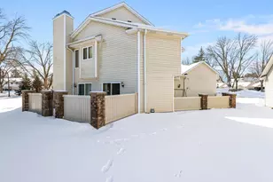 1003 Hill Ct, Shoreview, MN 55126 - Photo 19