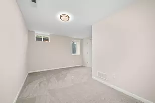 10016 Irwin Rd, Bloomington, MN 55437 - Photo 19