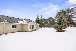 6313 Vera Cruz Ln N, Brooklyn Park, MN 55429 - Photo 17