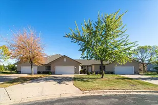 303 Fiddler Ct SE, New Prague, MN 56071 - Photo 7