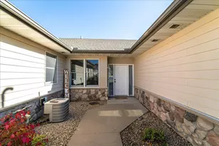 303 Fiddler Ct SE, New Prague, MN 56071 - Photo 7