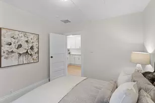 2024 Queen Ave N, Minneapolis, MN 55411 - Photo 7