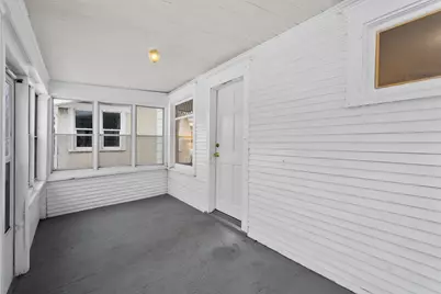 2024 Queen Avenue N, Minneapolis, MN 55411 - Photo 17