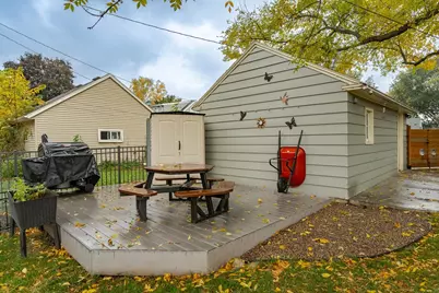 1630 3rd Avenue NE, Rochester, MN 55906 - Photo 43