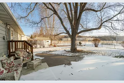 1630 3rd Avenue NE, Rochester, MN 55906 - Photo 5