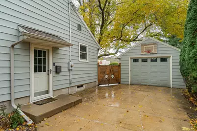 1630 3rd Avenue NE, Rochester, MN 55906 - Photo 37