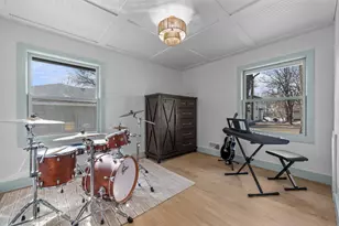 282 Glenbrook Rd N, Wayzata, MN 55391 - Photo 23