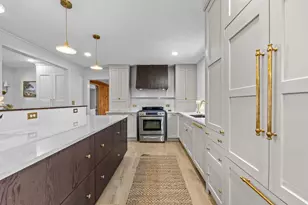 282 Glenbrook Rd N, Wayzata, MN 55391 - Photo 13