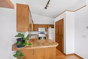 14797 Lower Endicott Way, Apple Valley, MN 55124 - Photo 7