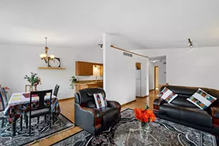 14797 Lower Endicott Way, Apple Valley, MN 55124 - Photo 5