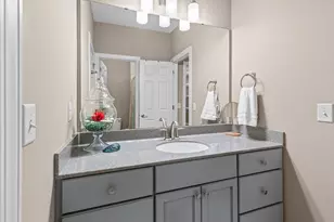 10033 Frederick Pl, Eden Prairie, MN 55347 - Photo 45