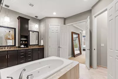 10033 Frederick Place, Eden Prairie, MN 55347 - Photo 29