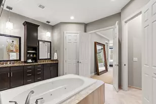 10033 Frederick Pl, Eden Prairie, MN 55347 - Photo 29