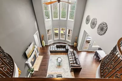 10033 Frederick Place, Eden Prairie, MN 55347 - Photo 5