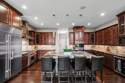 10033 Frederick Place, Eden Prairie, MN 55347 - Photo 7