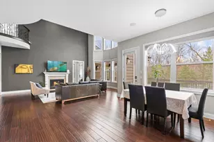 10033 Frederick Pl, Eden Prairie, MN 55347 - Photo 11